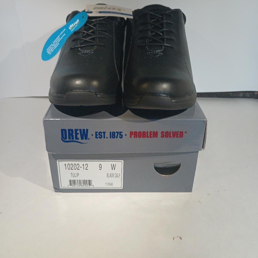 Drew Womens Tulip Walking Comfort Shoe For Long Days On Hurting Feet. 9 W Black